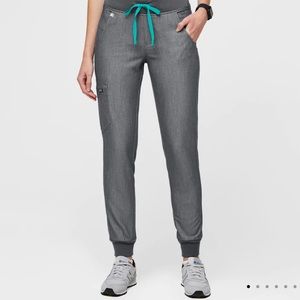 Figs Zamora jogger scrub pants in graphite - medium petite- preloved